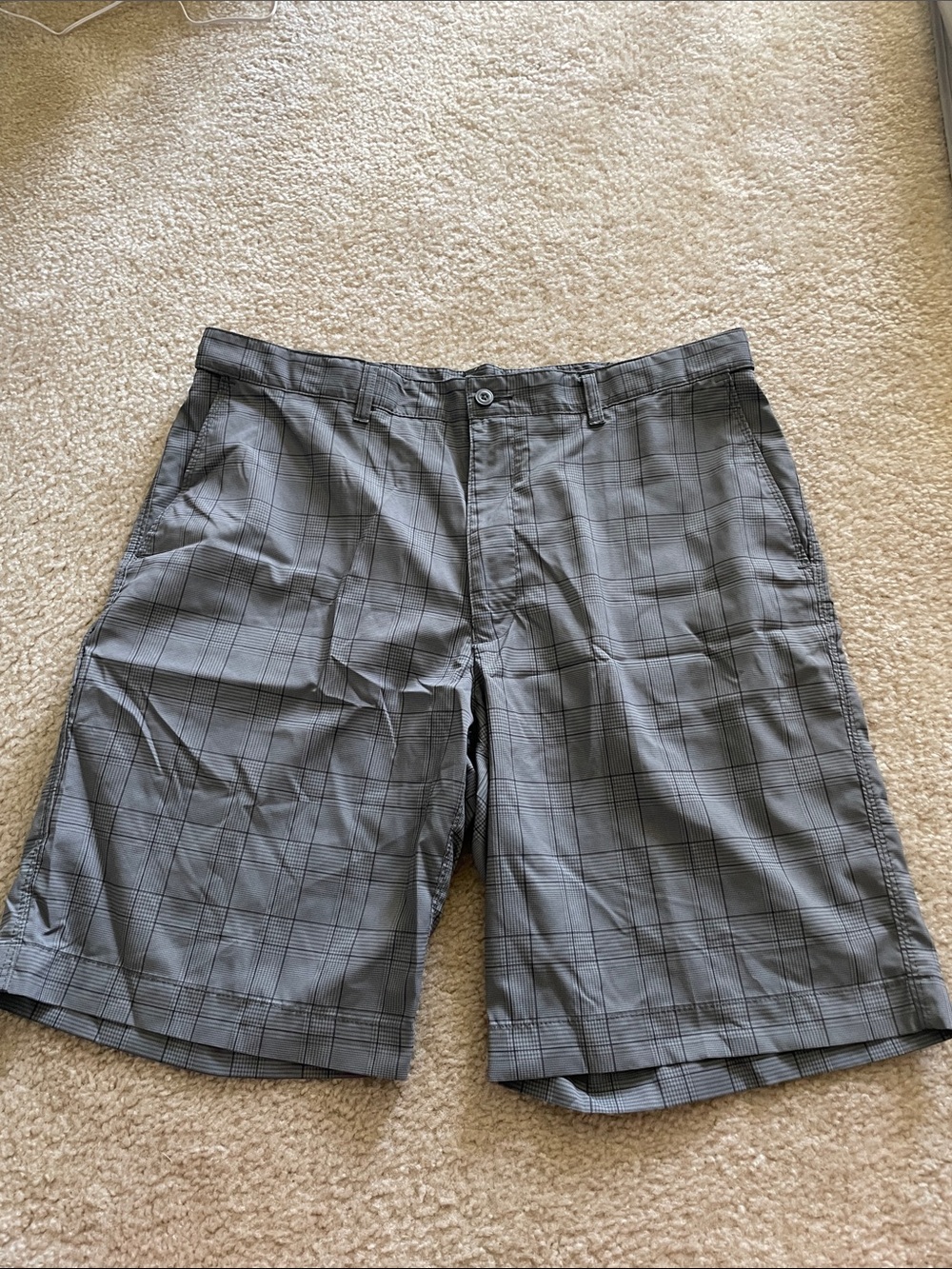 PGA Tour Gray Plaid Golf Shorts